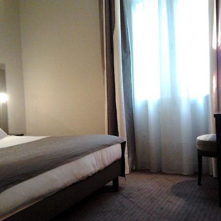 Hotel Ronsard Tours Luaran gambar